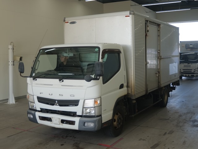 MITSUBISHI CANTER 2016