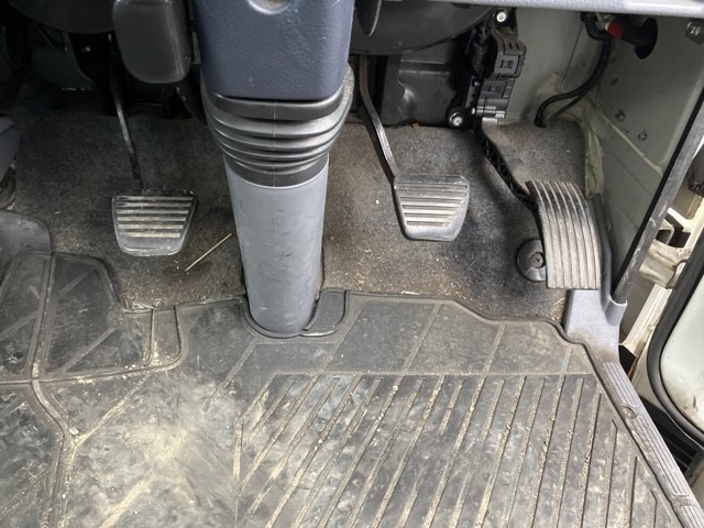 MITSUBISHI CANTER 2016