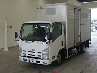 ISUZU ELF 2010