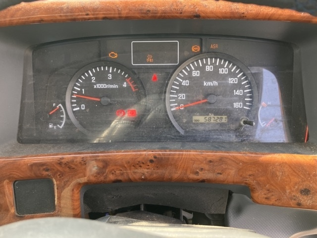 MAZDA TITAN 2010