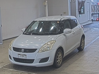 SUZUKI SWIFT 2012