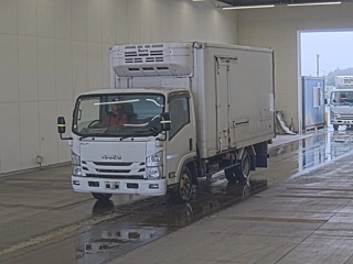 ISUZU ELF 2019