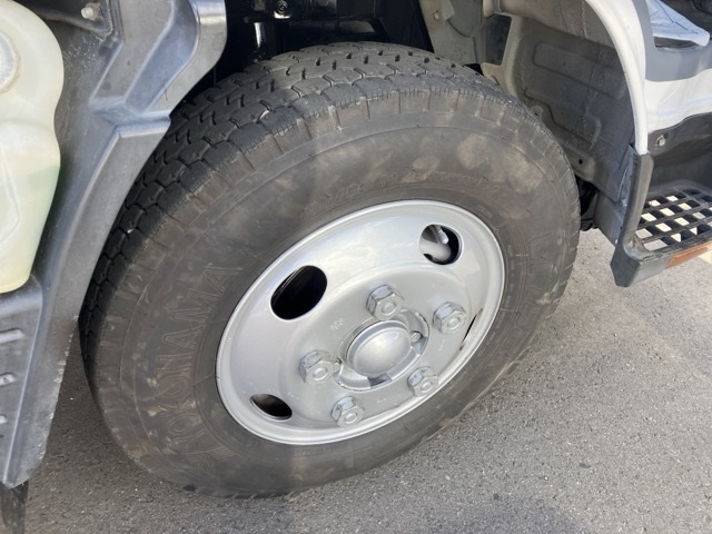 MITSUBISHI CANTER 2012