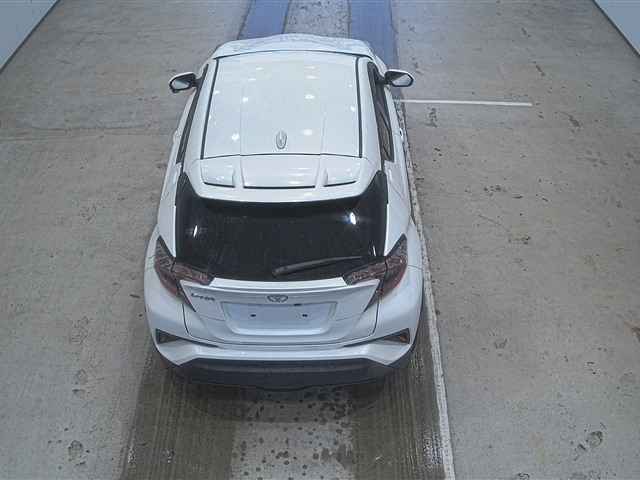 TOYOTA C-HR 2017