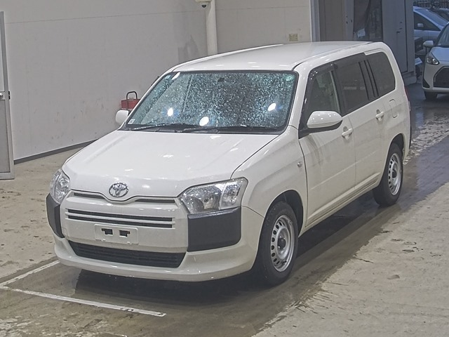 TOYOTA PROBOX 2022