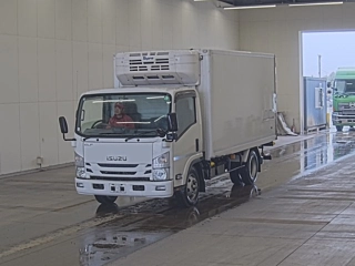 ISUZU ELF 2020