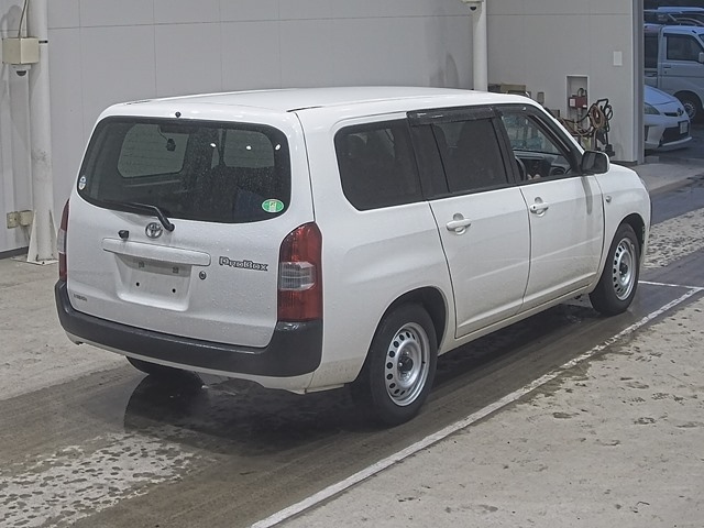 TOYOTA PROBOX 2022