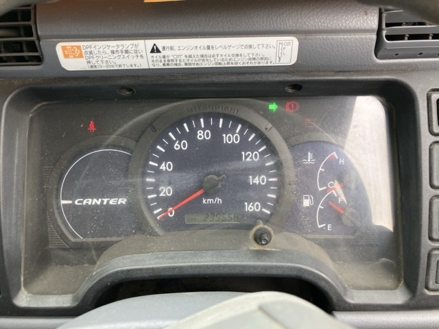 MITSUBISHI CANTER 2010