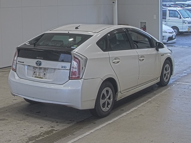 TOYOTA PRIUS 2012