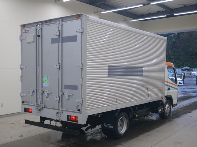 MITSUBISHI CANTER 2013