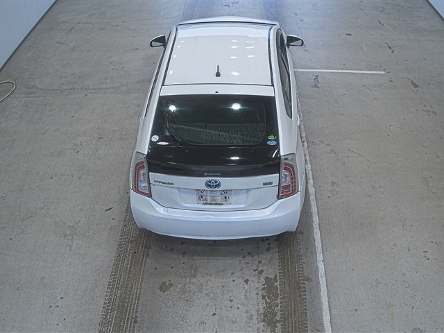 TOYOTA PRIUS 2012