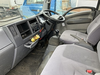 ISUZU ELF 2011