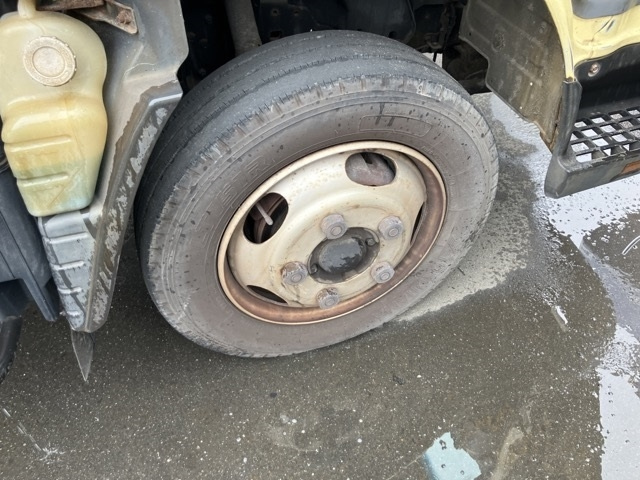 MITSUBISHI CANTER 2013