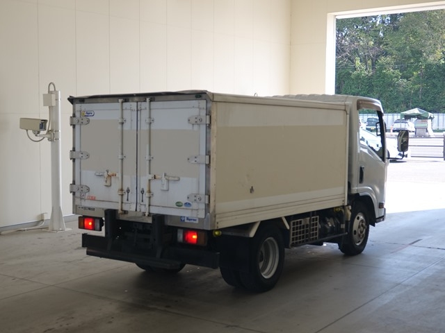 ISUZU ELF 2015