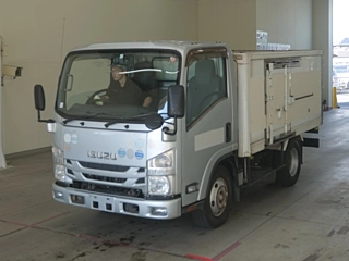 ISUZU ELF 2015