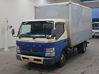 MITSUBISHI CANTER 2013
