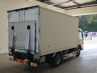MITSUBISHI CANTER 2013
