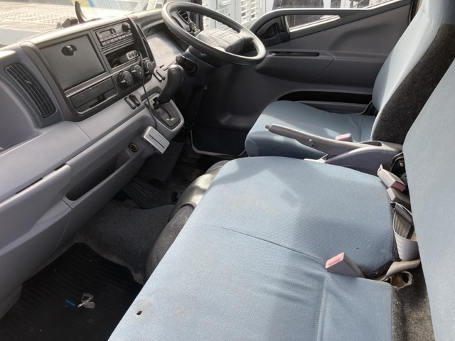 MITSUBISHI CANTER 2014