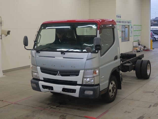 MITSUBISHI CANTER 2012