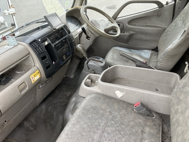TOYOTA DYNA 2008