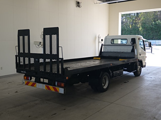 MITSUBISHI CANTER 2011