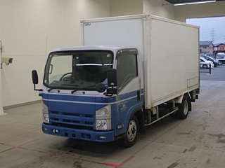 ISUZU ELF 2011