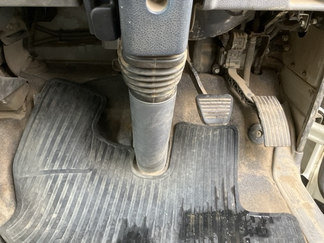 MITSUBISHI CANTER 2012