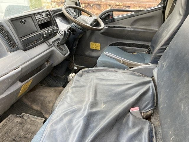 MITSUBISHI CANTER 2012