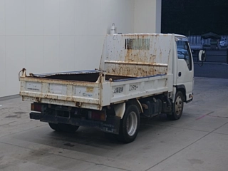 ISUZU ELF 2011