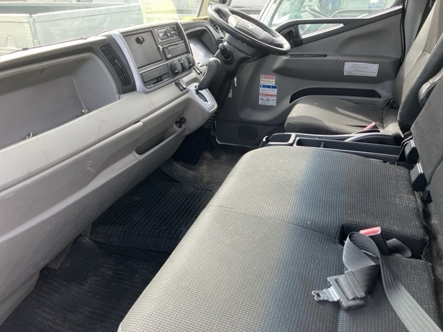 MITSUBISHI CANTER 2017