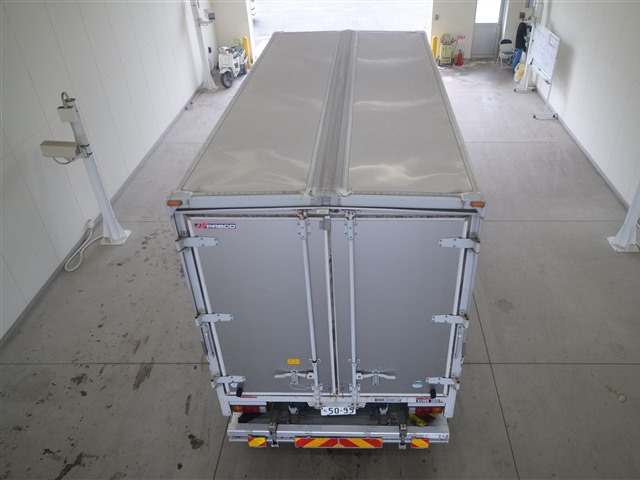 MITSUBISHI CANTER 2013