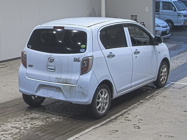 DAIHATSU MIRA E S 2012