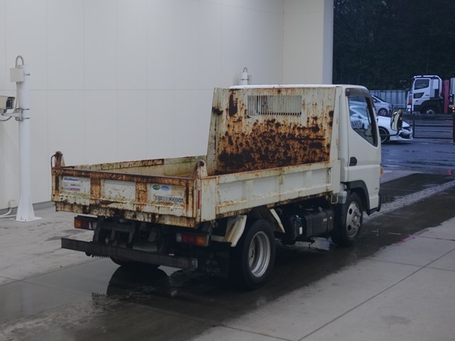 MITSUBISHI CANTER 2015