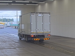ISUZU ELF 2019