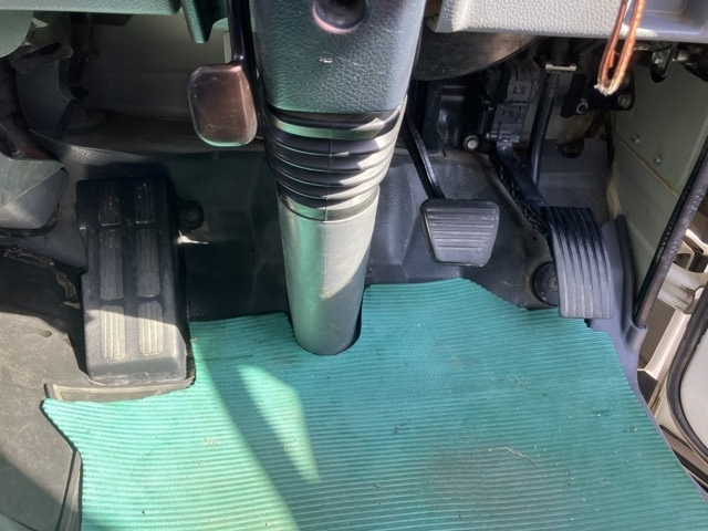 MITSUBISHI CANTER 2012