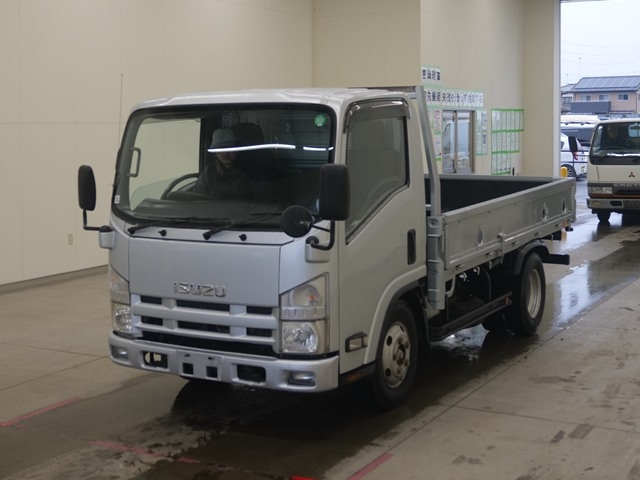 ISUZU ELF 2010