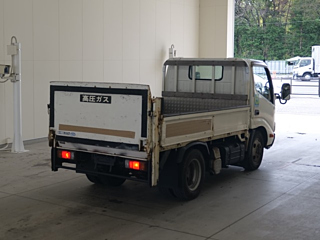 HINO DUTRO 2011