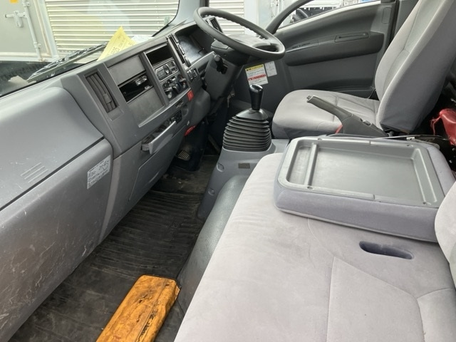 ISUZU ELF 2016