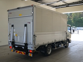 ISUZU ELF 2017