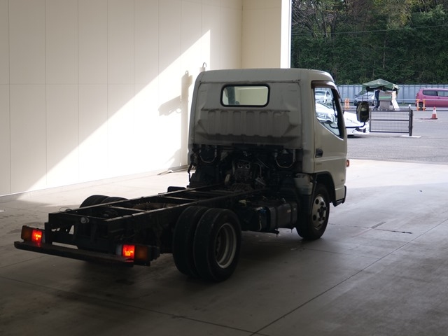 MITSUBISHI CANTER 2012