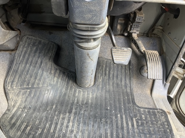 MITSUBISHI CANTER 2012