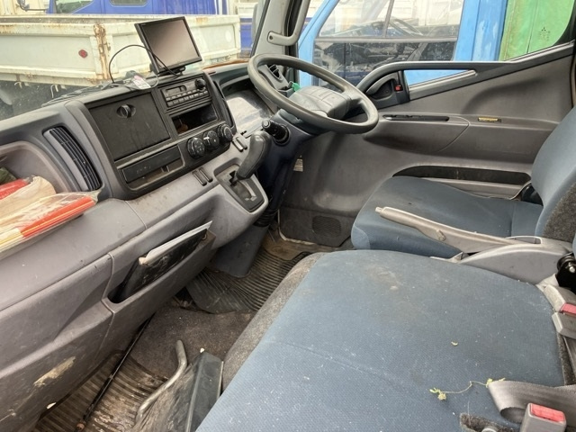 MITSUBISHI CANTER 2012