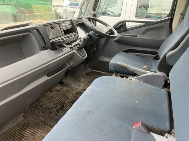 MITSUBISHI CANTER 2015