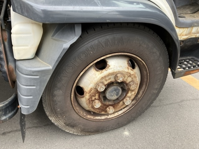 MITSUBISHI CANTER 2012