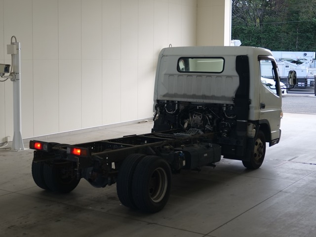 MITSUBISHI CANTER 2015