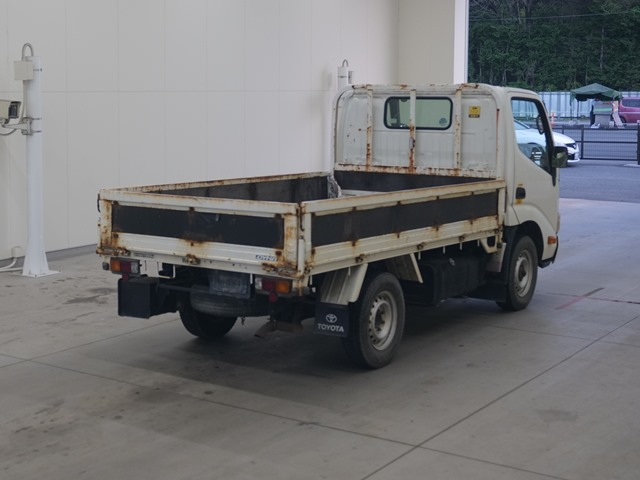TOYOTA DYNA 2009