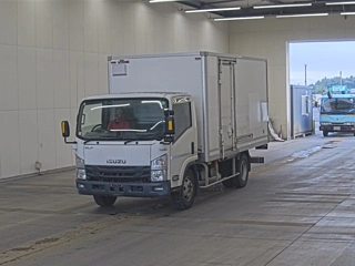 ISUZU ELF 2017