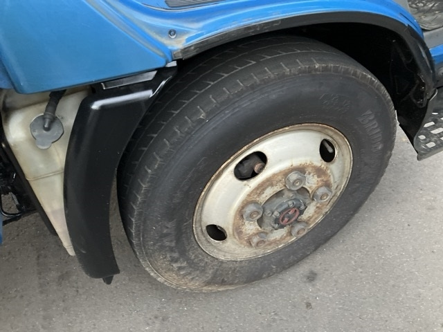 HINO DUTRO 2013