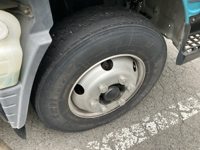 MITSUBISHI CANTER 2011