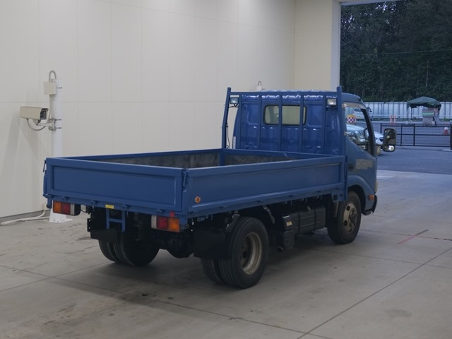 HINO DUTRO 2013